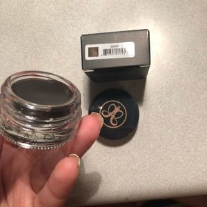 Ebony Anastasia Dipbrow